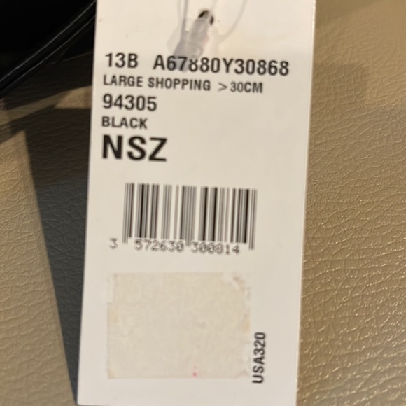 Chanel Large Shopping 30CM Black Cavier Lambskin NWT, original box. Authentic - Picture 9 of 9